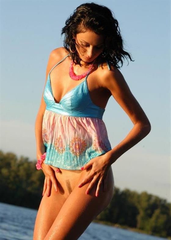 Young Egyptian Girlfriend Claudia Bikini Pics 1 Of 16