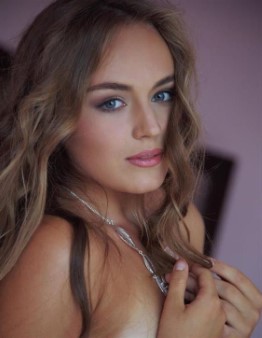 Sexy Belgian Model Desiree – Seduction Pictures